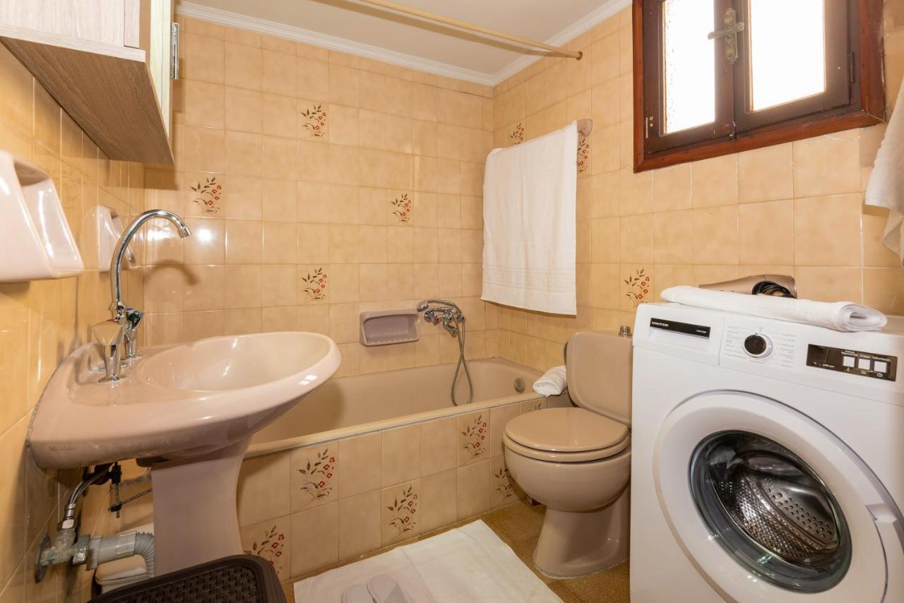 Stratos Seaside Corner Apartment Resmo Dış mekan fotoğraf