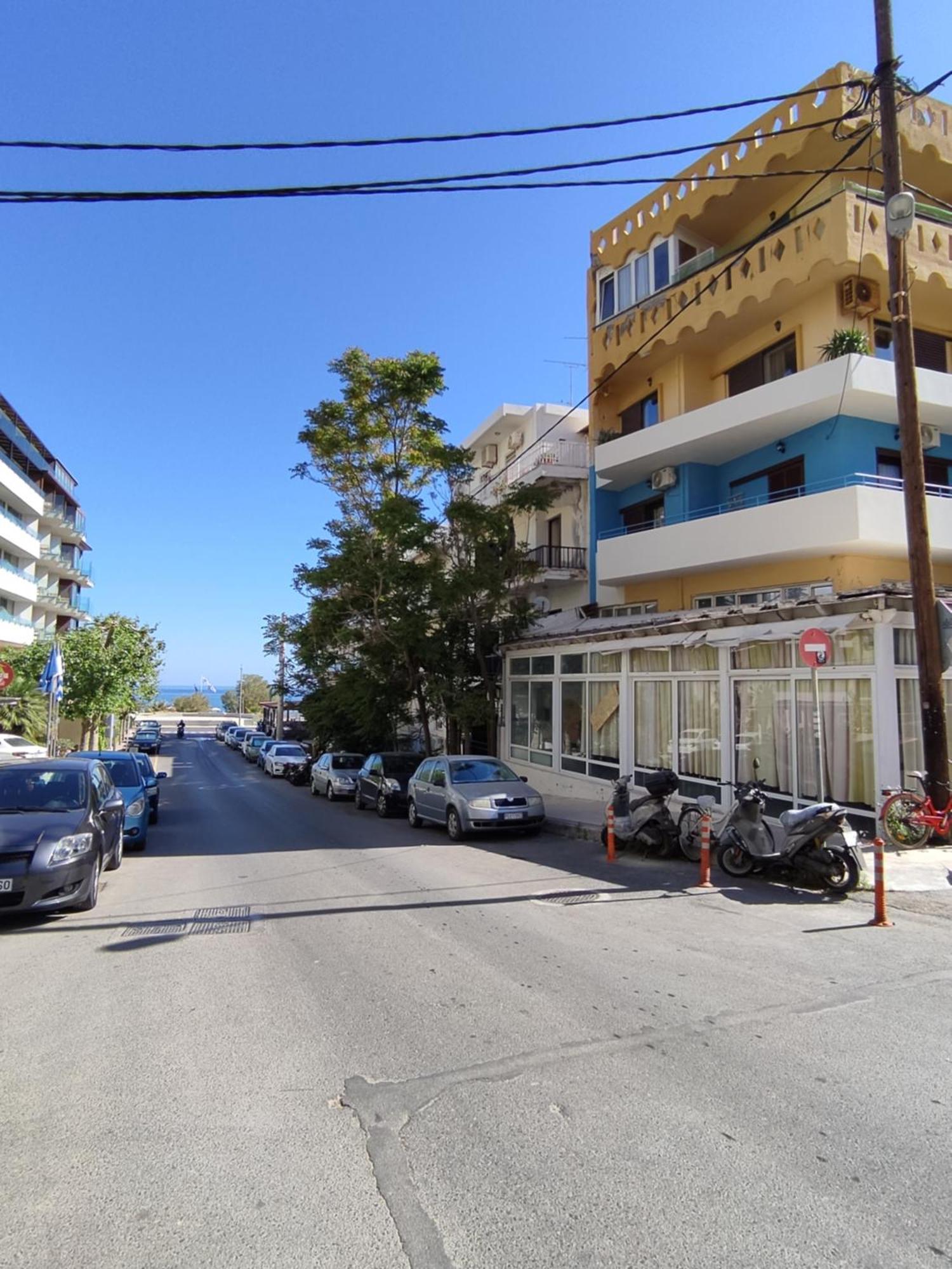 Stratos Seaside Corner Apartment Resmo Dış mekan fotoğraf